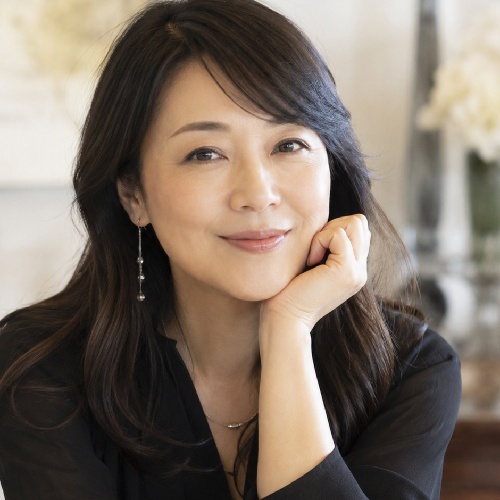 黄金の泉の鑑定師を名乗る女性清原和歌子