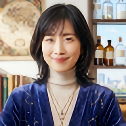 開運colorfulの鑑定師を名乗る女性篠原夢幻
