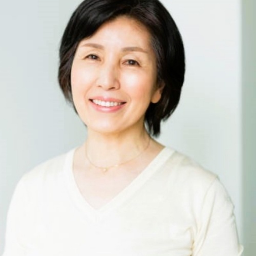占いの館フォーチュンの鑑定師を名乗る女性伊集院花音