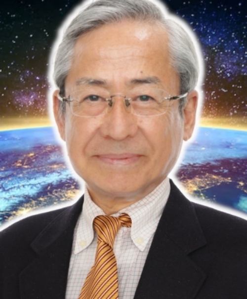 幸福堂の鑑定師を名乗る男性法竜院清正