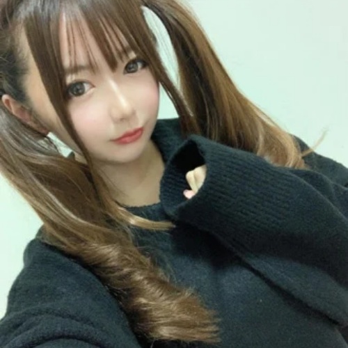 ソクアポのサクラと思われる女性みにゃこ