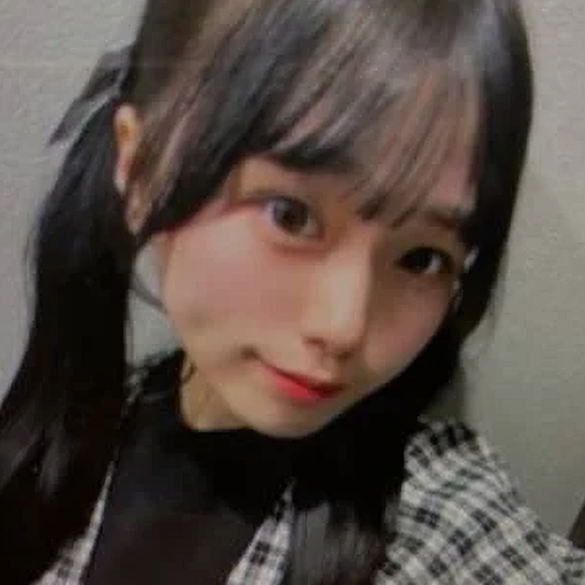 つながりのサクラと思われる女性ルナ
